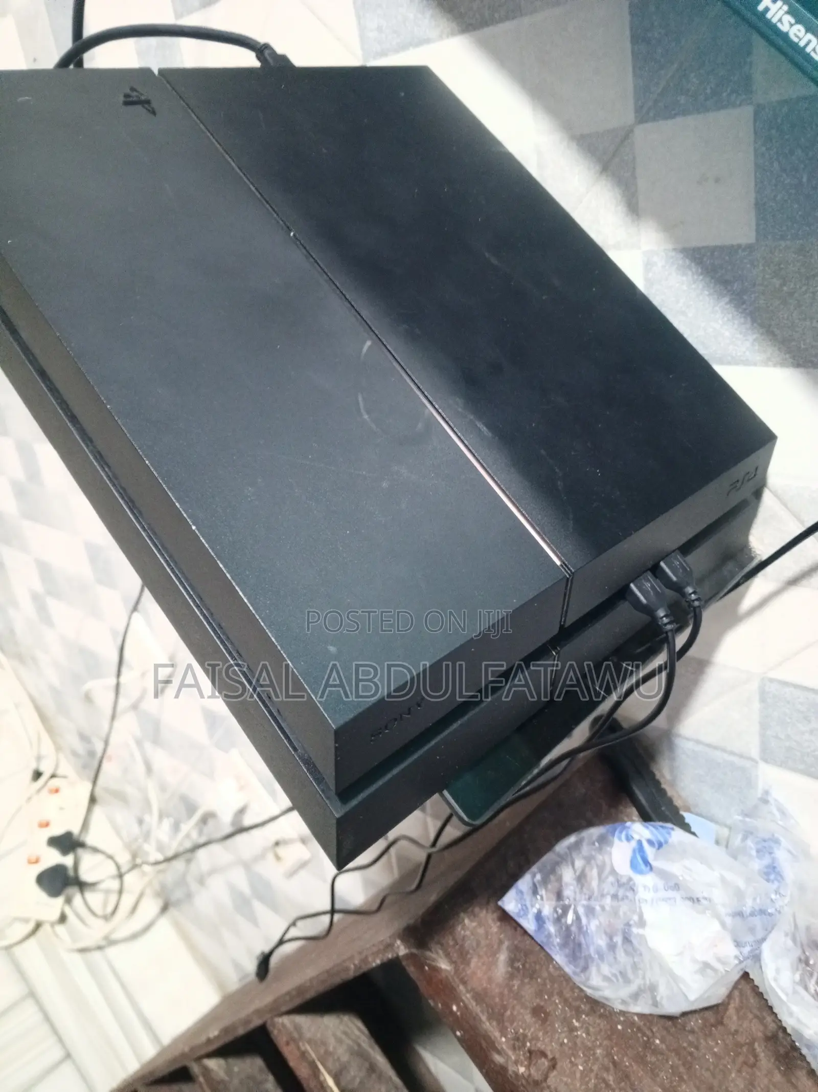 PS 4 Standard