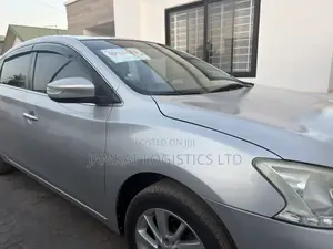 Nissan Sentra 2014 Silver
