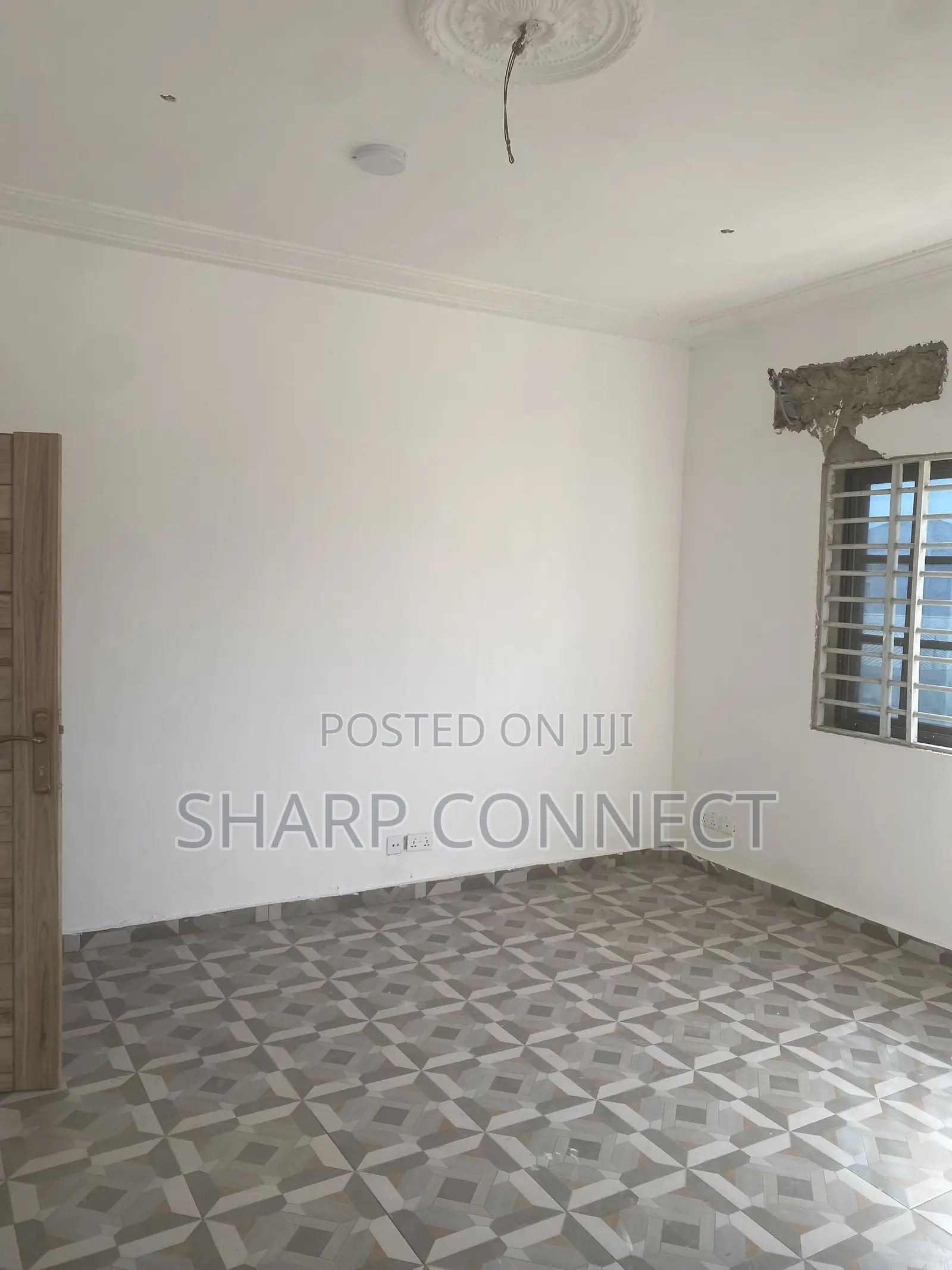 1bdrm Apartment in Sharp-Connect., Adade for rent