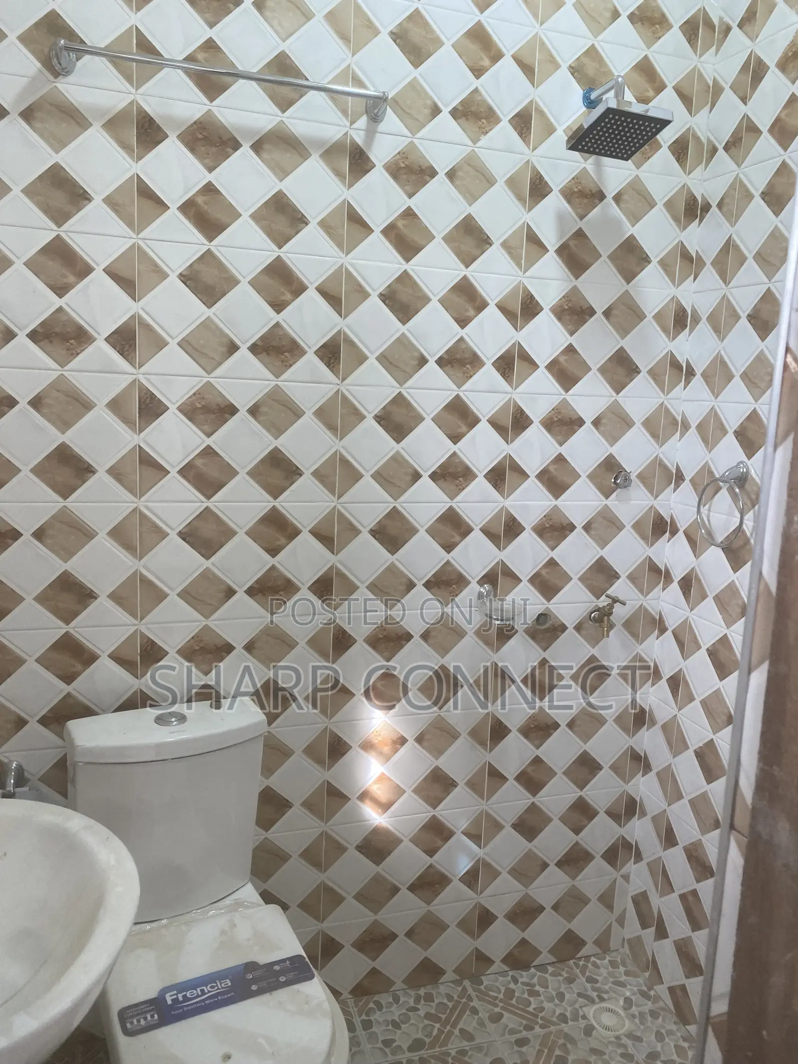 1bdrm Apartment in Sharp-Connect., Adade for rent