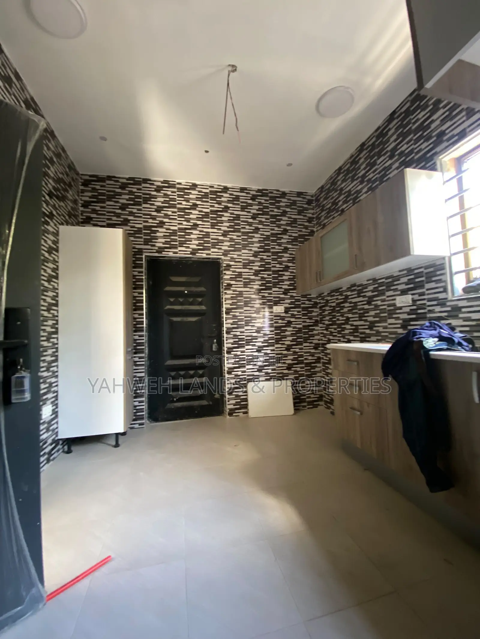 4bdrm House in Tempo Gate, Spintex for rent