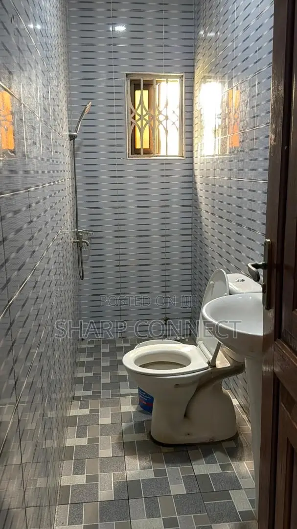 2bdrm Apartment in Kasoa Roman Winger, Adade for rent