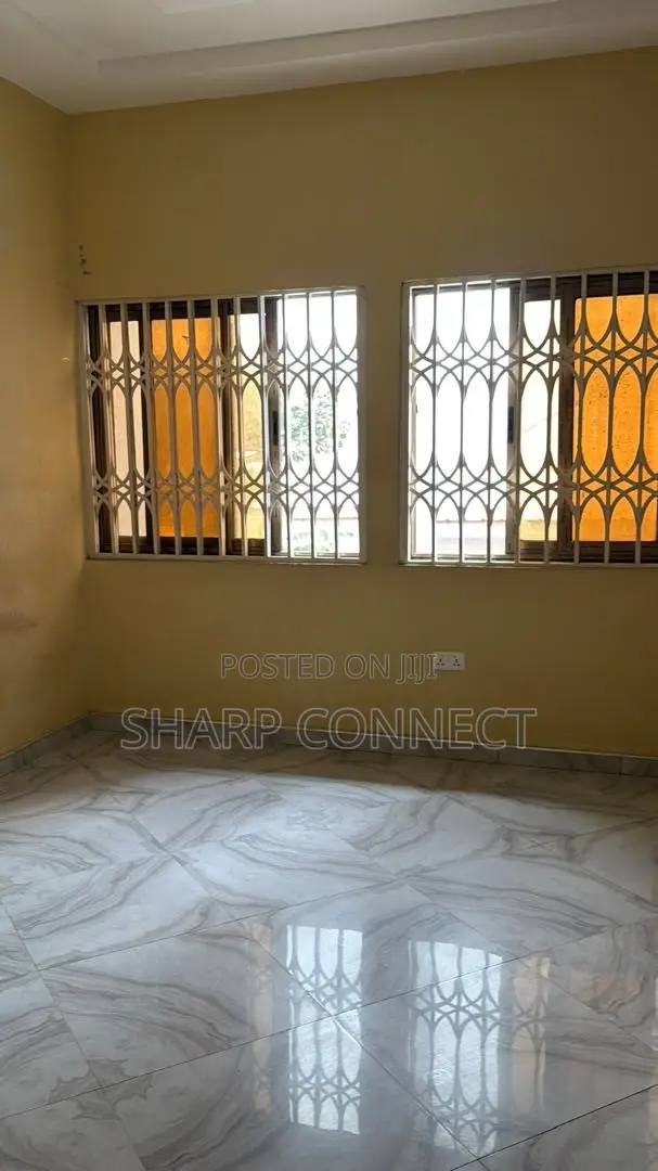 2bdrm Apartment in Kasoa Roman Winger, Adade for rent