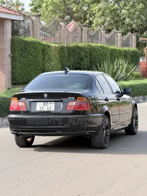 BMW 318i 2001 Black