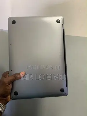 Laptop Apple MacBook Pro 16GB Intel Core i7 SSD 250GB