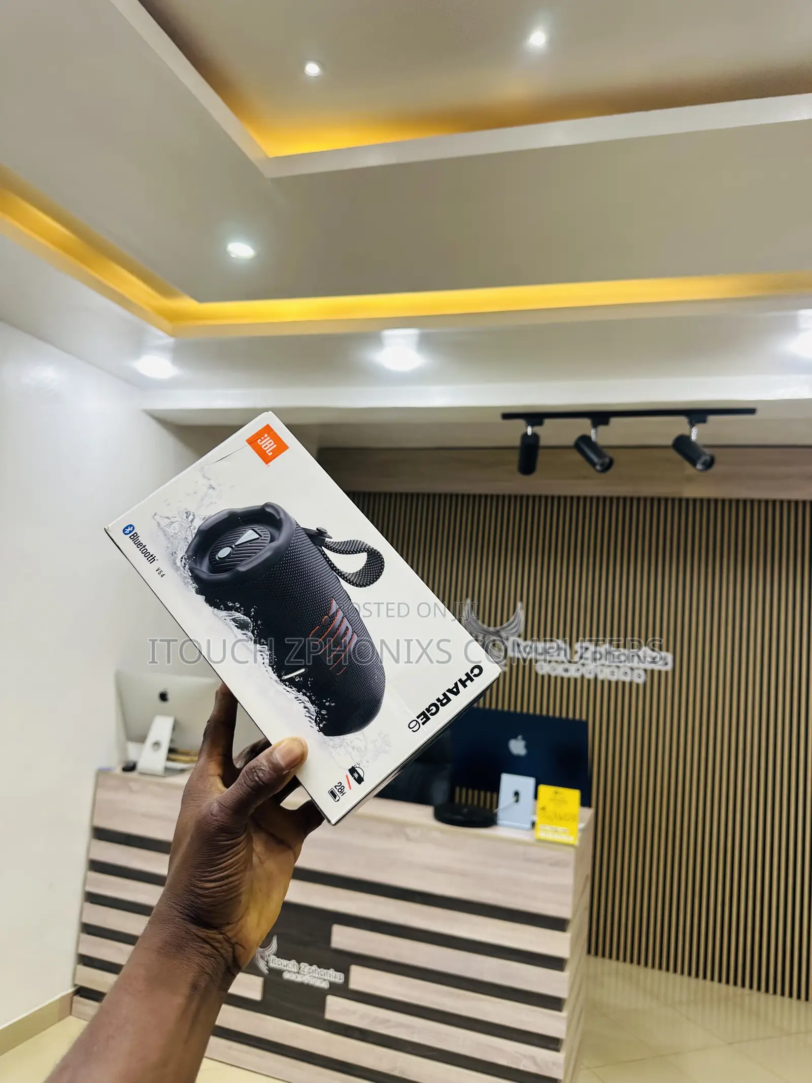 Brand New JBl Charge 6
