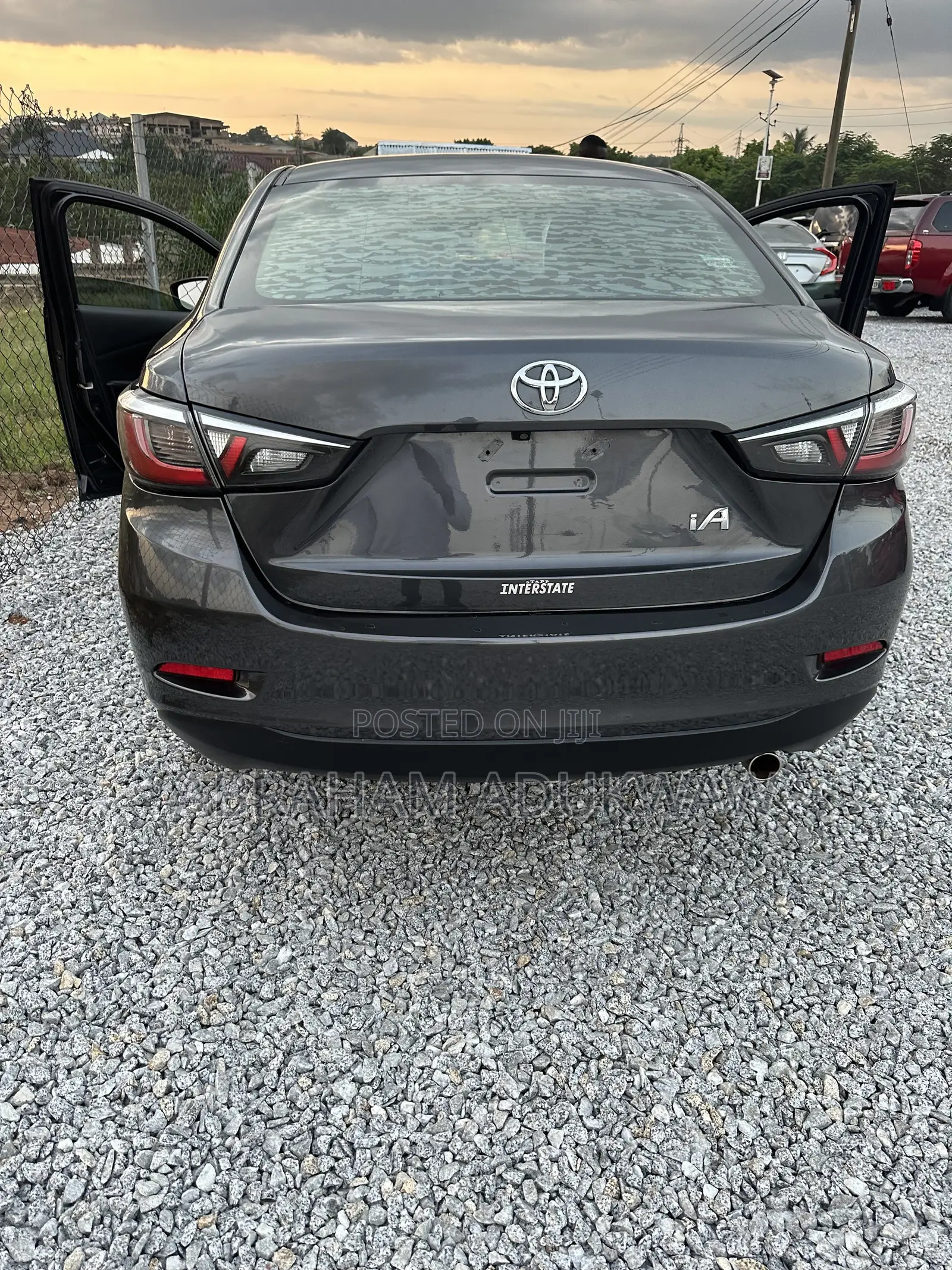 Toyota Yaris iA 1.5 FWD 2018 Gray