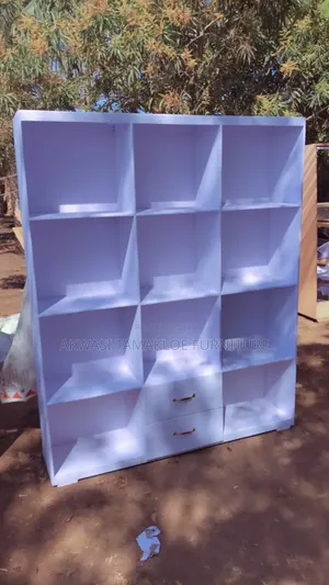 Tree in One Shoe and Bag Rack