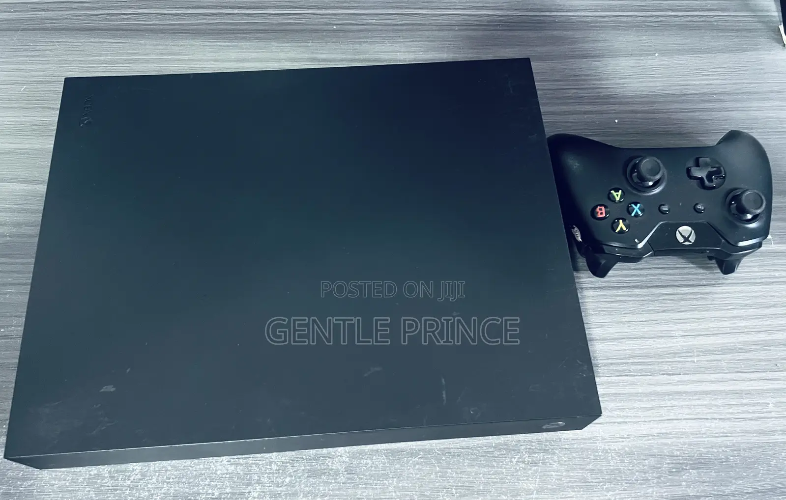 Microsoft Xbox One X 1TB