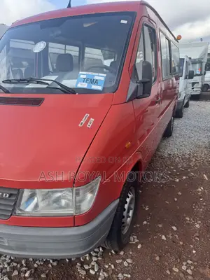 Mercedes-Benz Sprinter 1998 Red