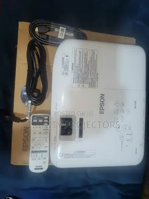 Epson EB-X05