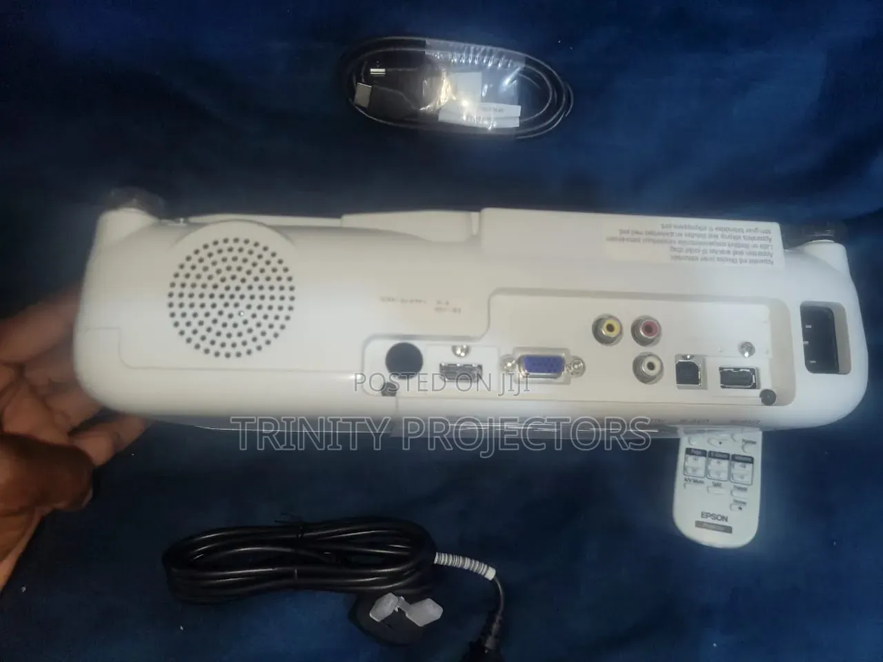 Epson EB-X05