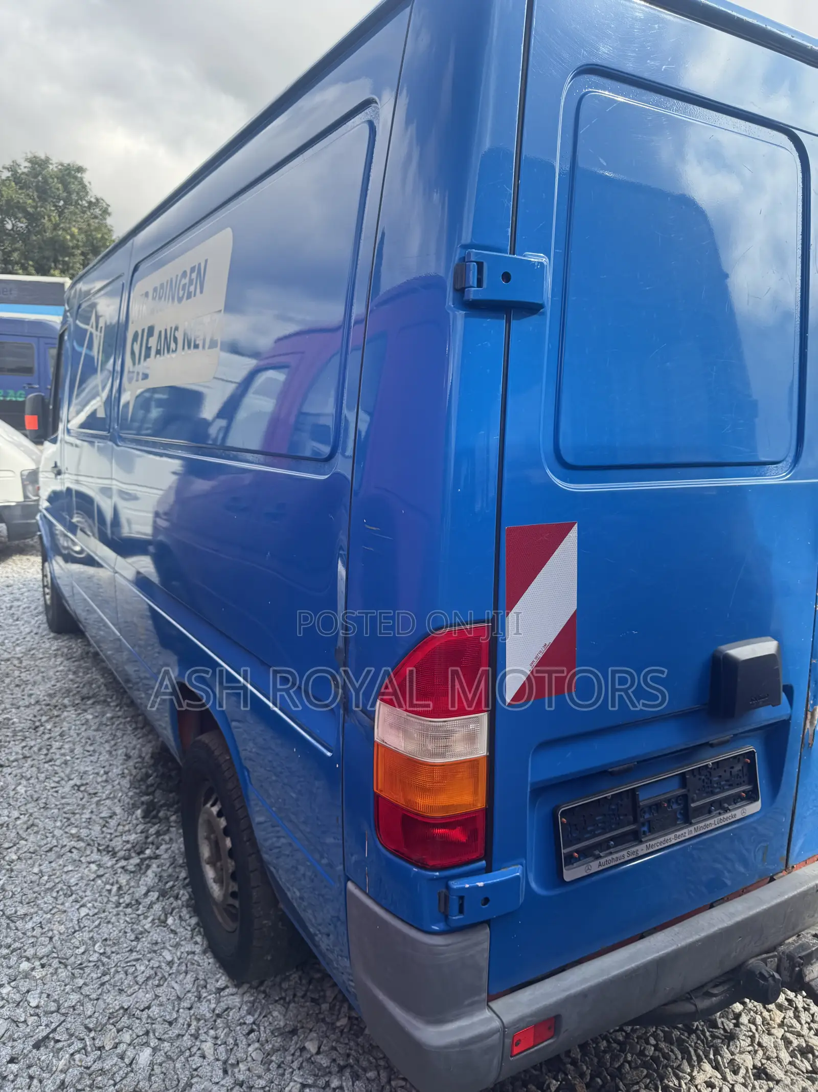 Mercedes-Benz Sprinter 1996 Blue