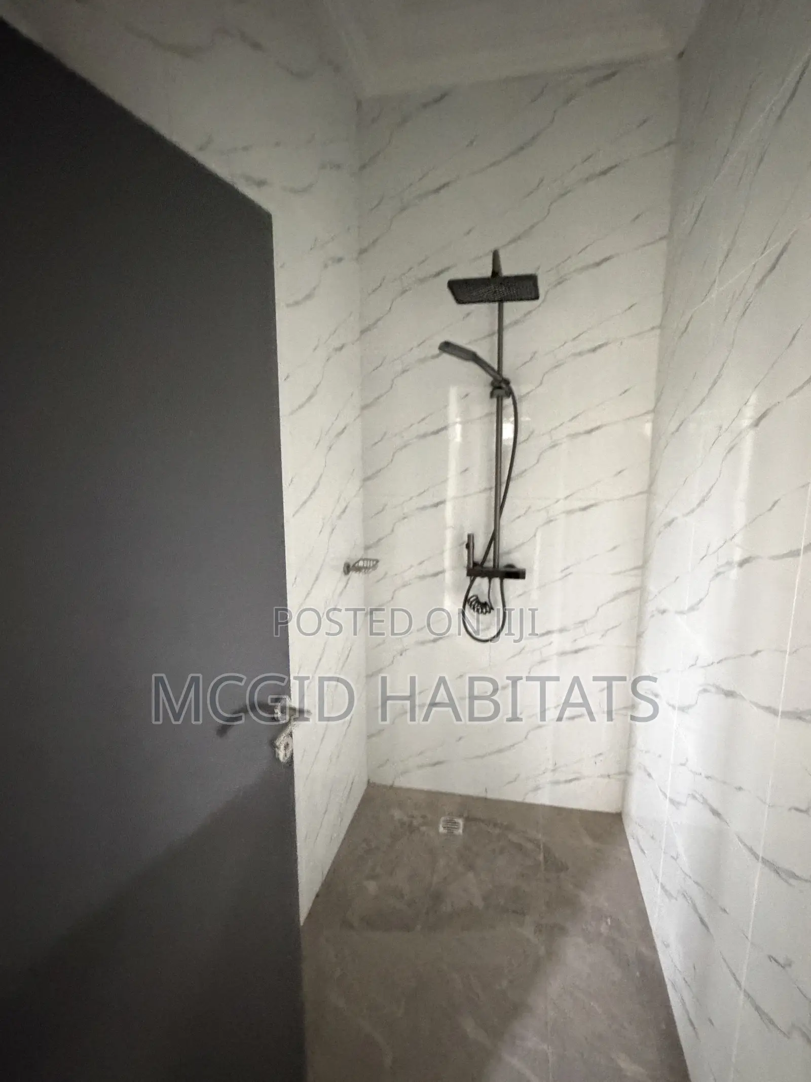 3bdrm Townhouse/Terrace in Adenta for sale