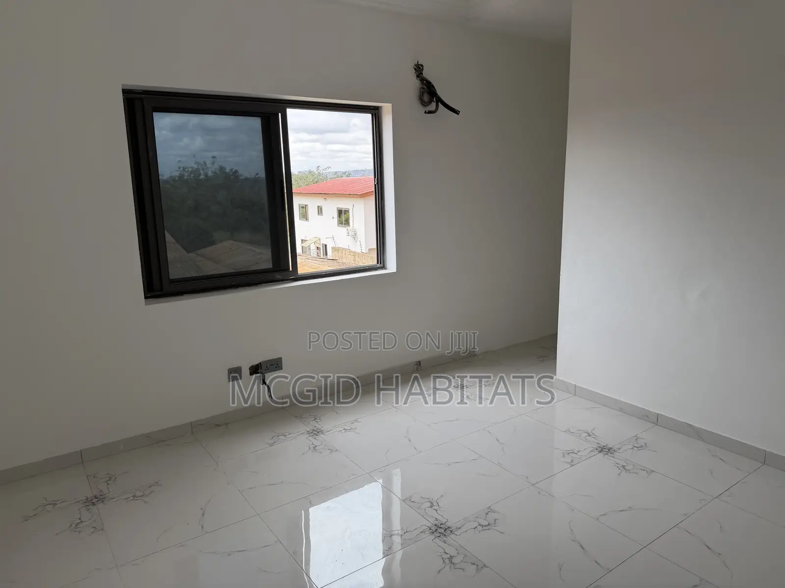 3bdrm Townhouse / Terrace in Adenta for rent