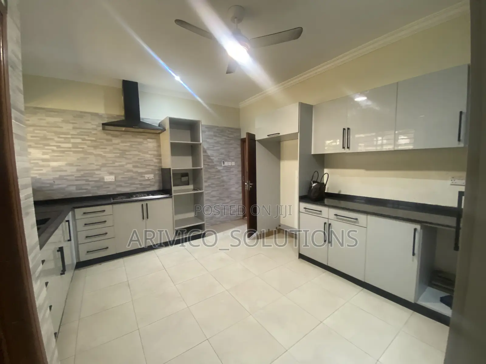 4bdrm House in Community 18, Accra Metropolitan for rent