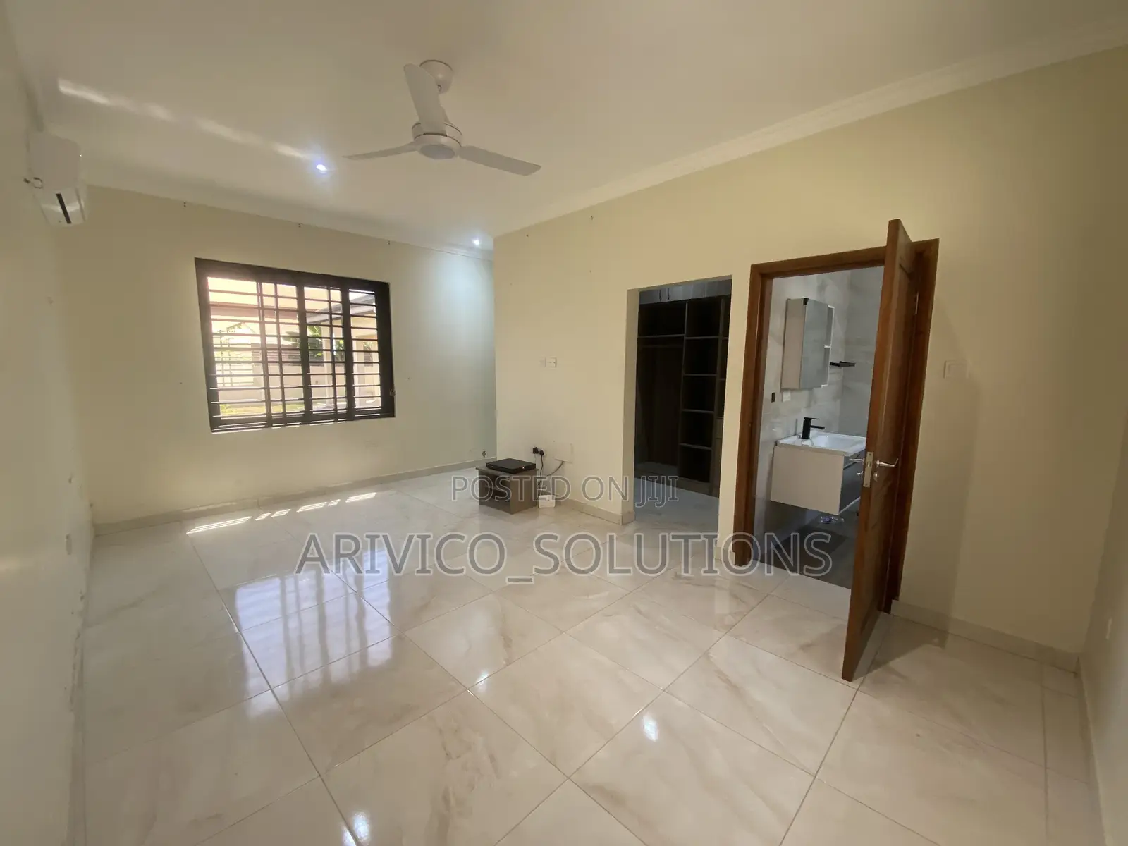 4bdrm House in Community 18, Accra Metropolitan for rent