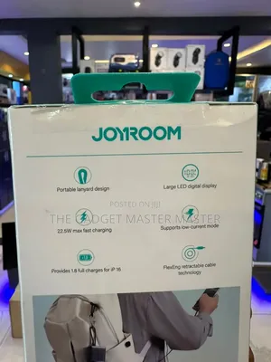 Joyroom JR-PR1 10000mAh 22.5W Power Bank With Retractable Cable