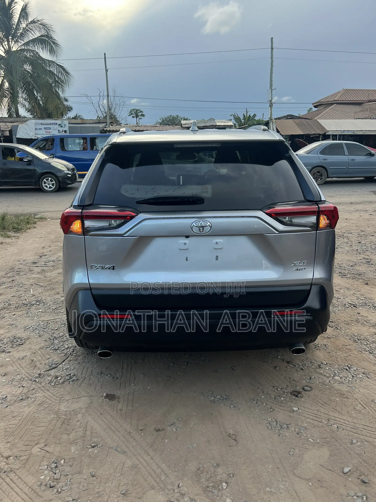 Toyota RAV4 2023 Gray