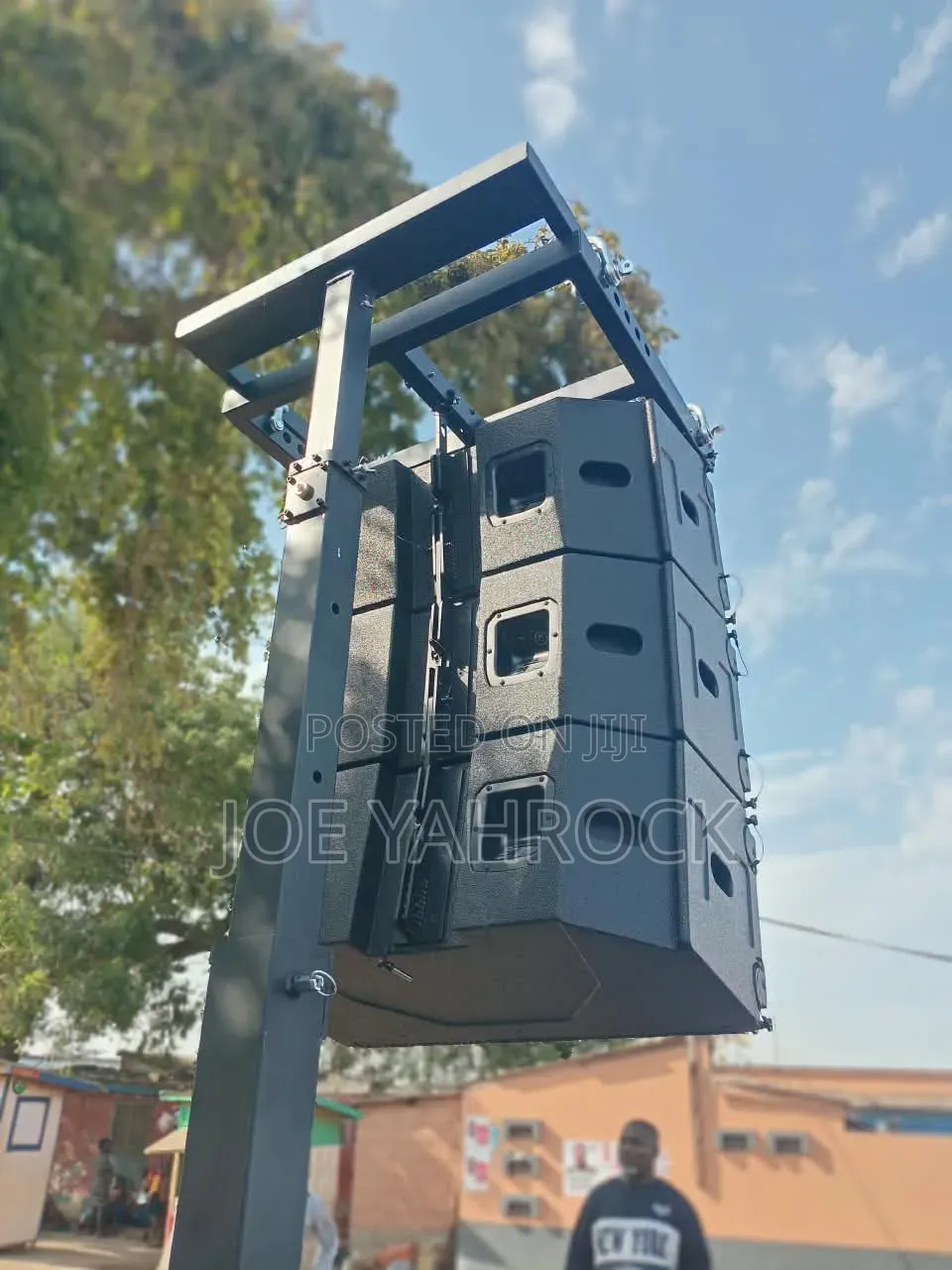 Truss Speaker Hanger for Line Arrays