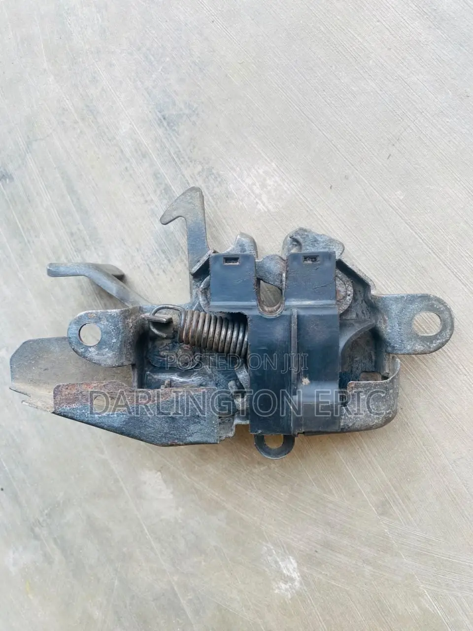Toyota Corolla 98-02 Bonnet Locker