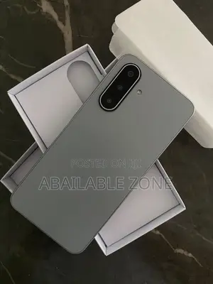 New Samsung Galaxy A17 5G 256 GB Gray