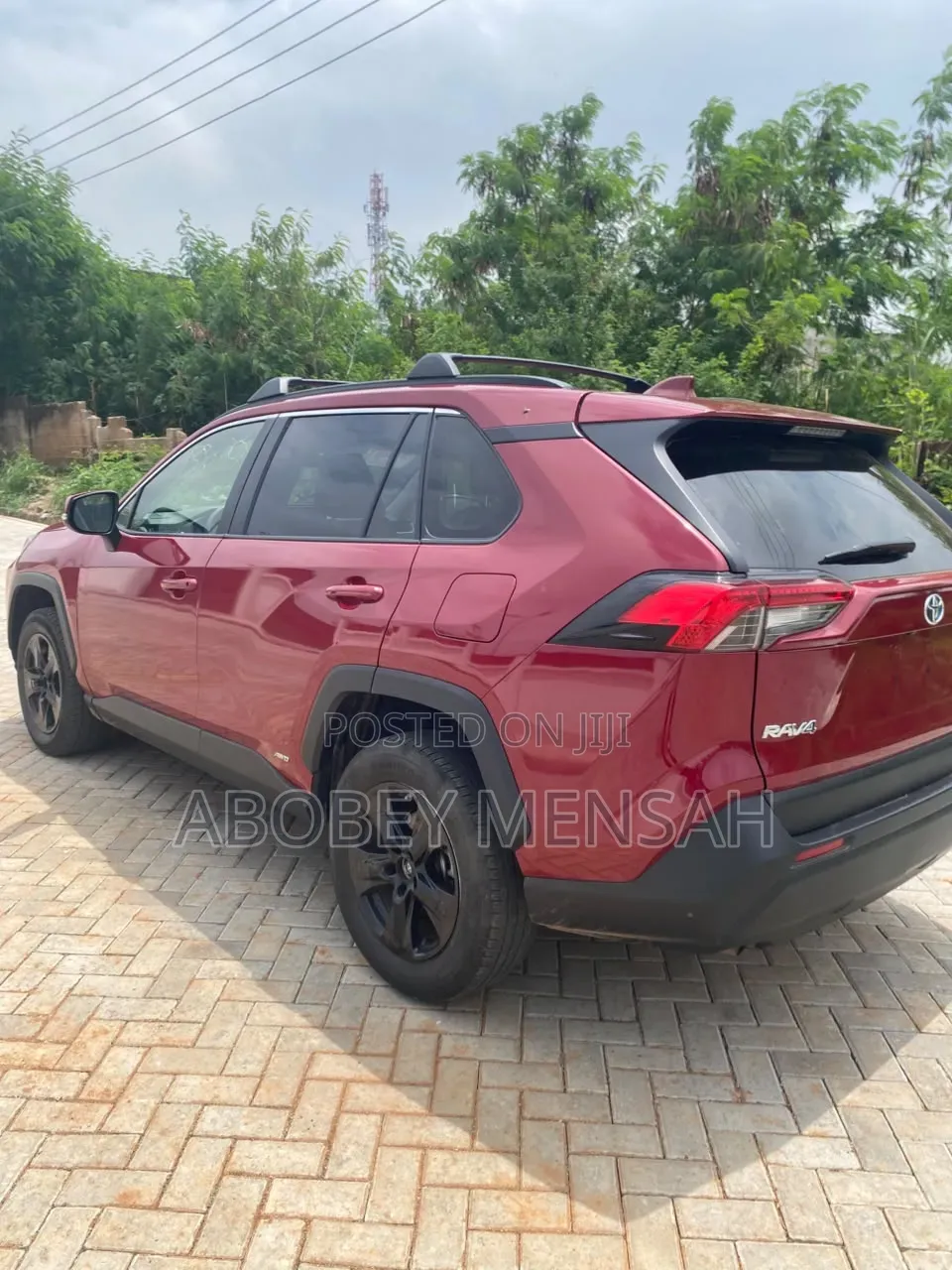 Toyota RAV4 LE AWD 2019 Red