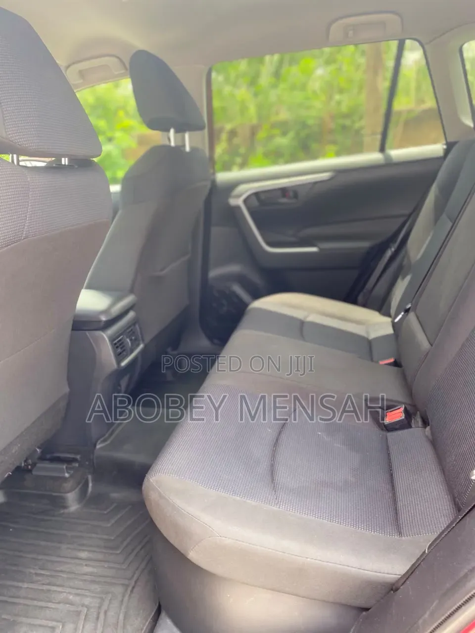 Toyota RAV4 LE AWD 2019 Red