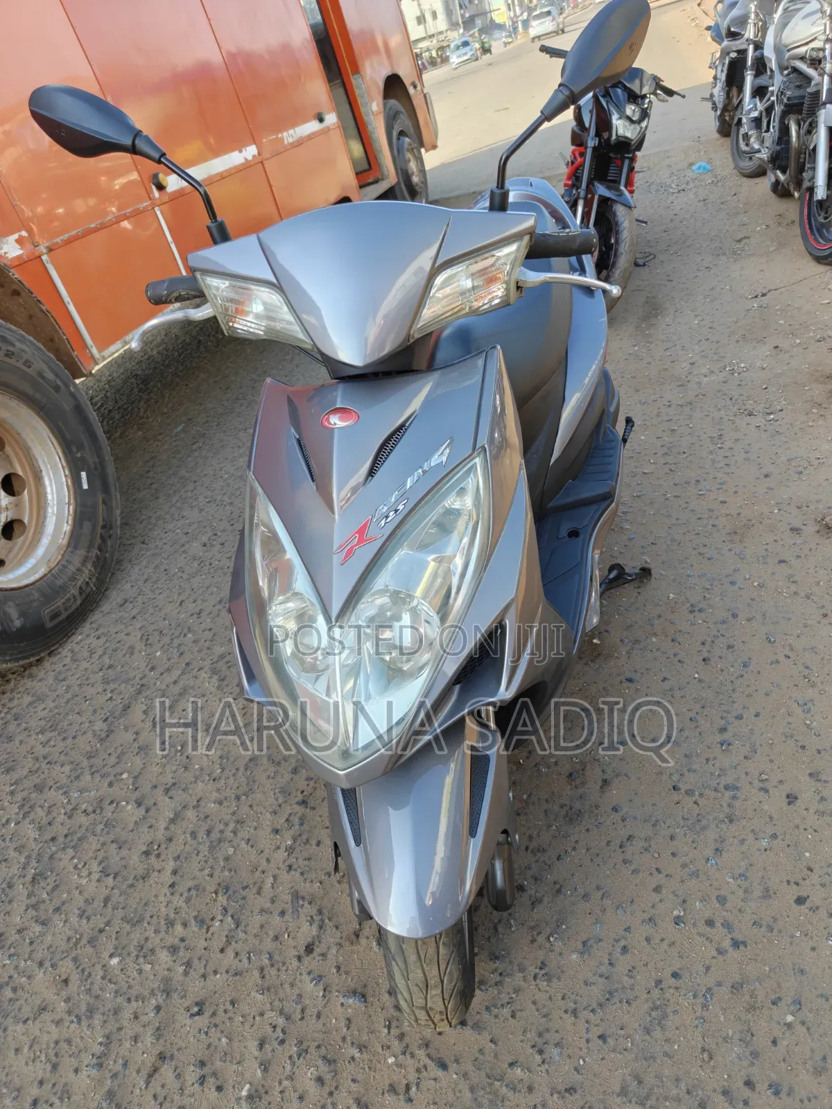 Kymco 2002 Beige