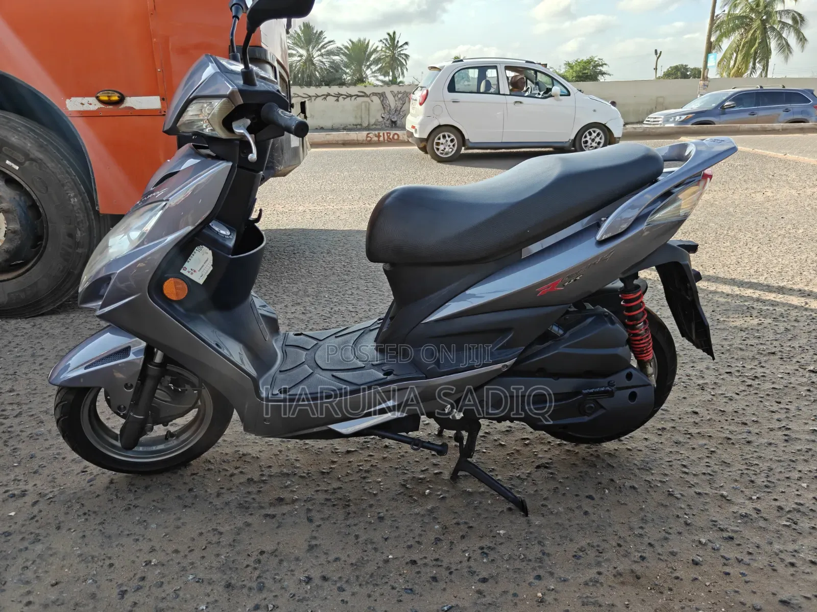 Kymco 2002 Beige