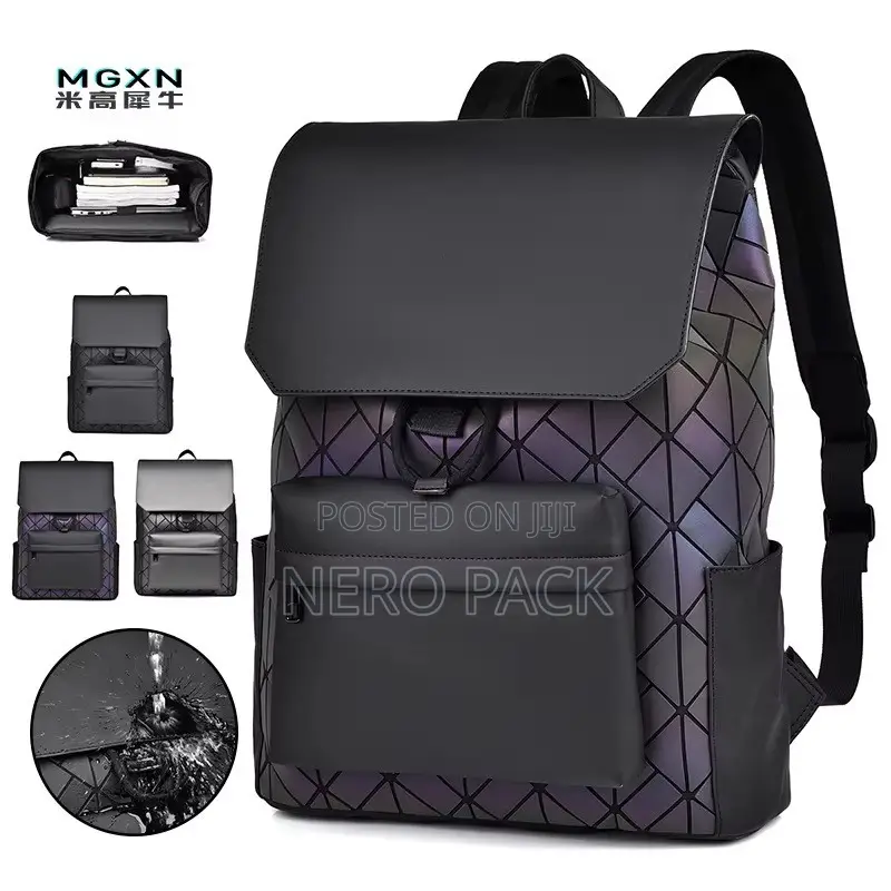 High Quality Multicompartment Waterproof Casual Sports Backpack