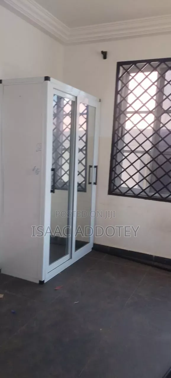 3bdrm Apartment in Lashibi Transforma, Baatsona Total for rent
