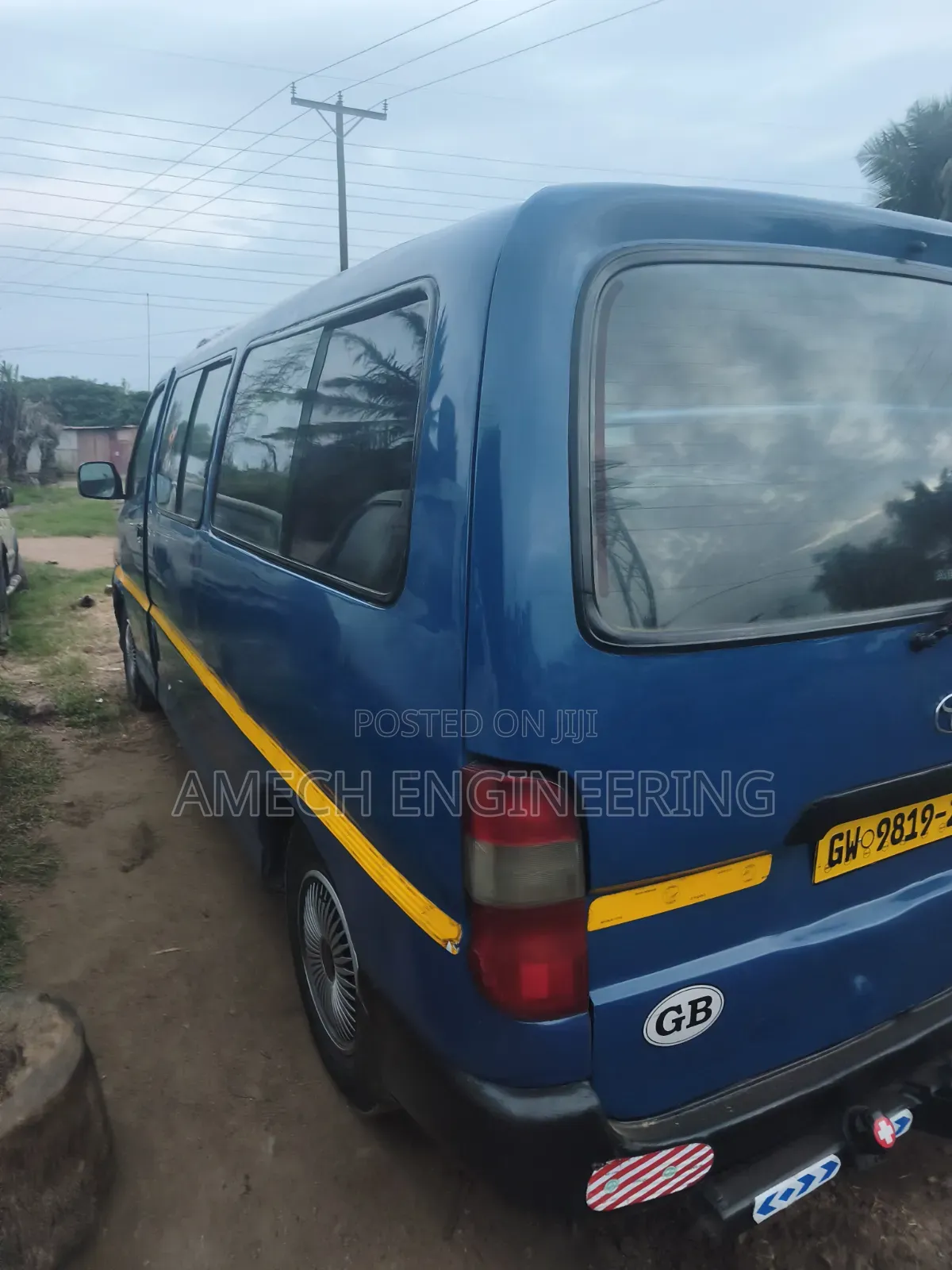 Toyota HiAce 2006 Blue