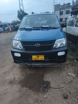 Toyota HiAce 2006 Blue