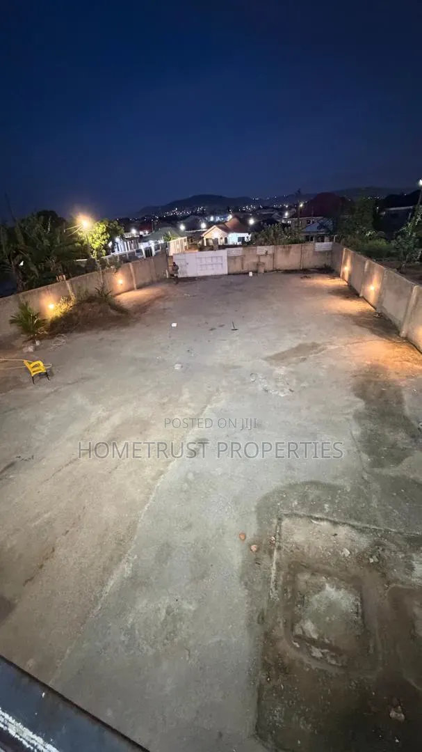 6bdrm Duplex in Adjen Kotoku, Amasaman for sale