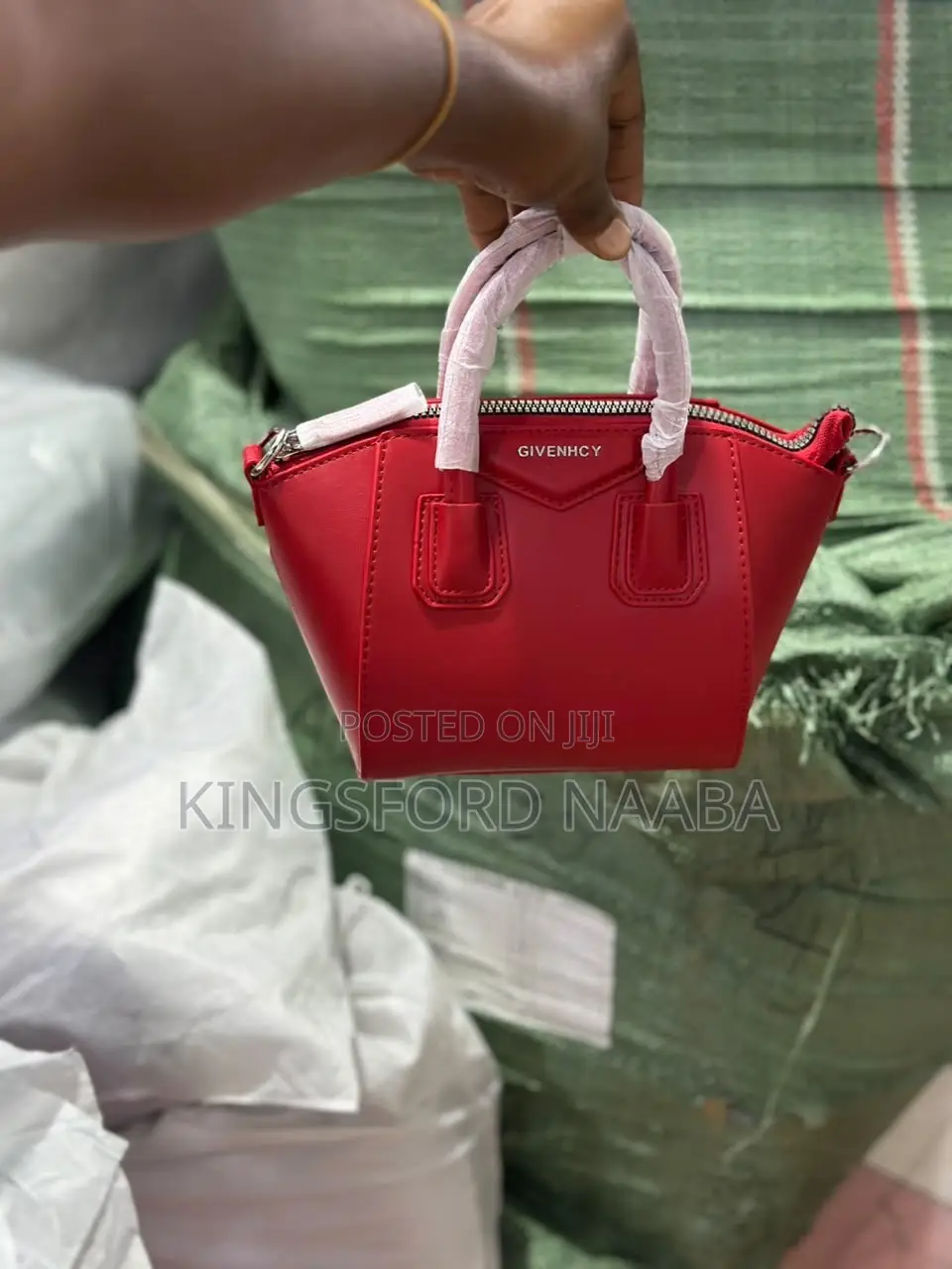 I Sell Quality Bags, Slippers and Shoes
