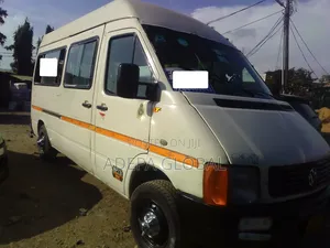 Volkswagen LT 2021 White