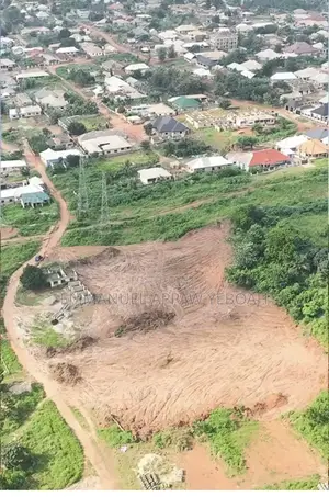 Sunyani Land