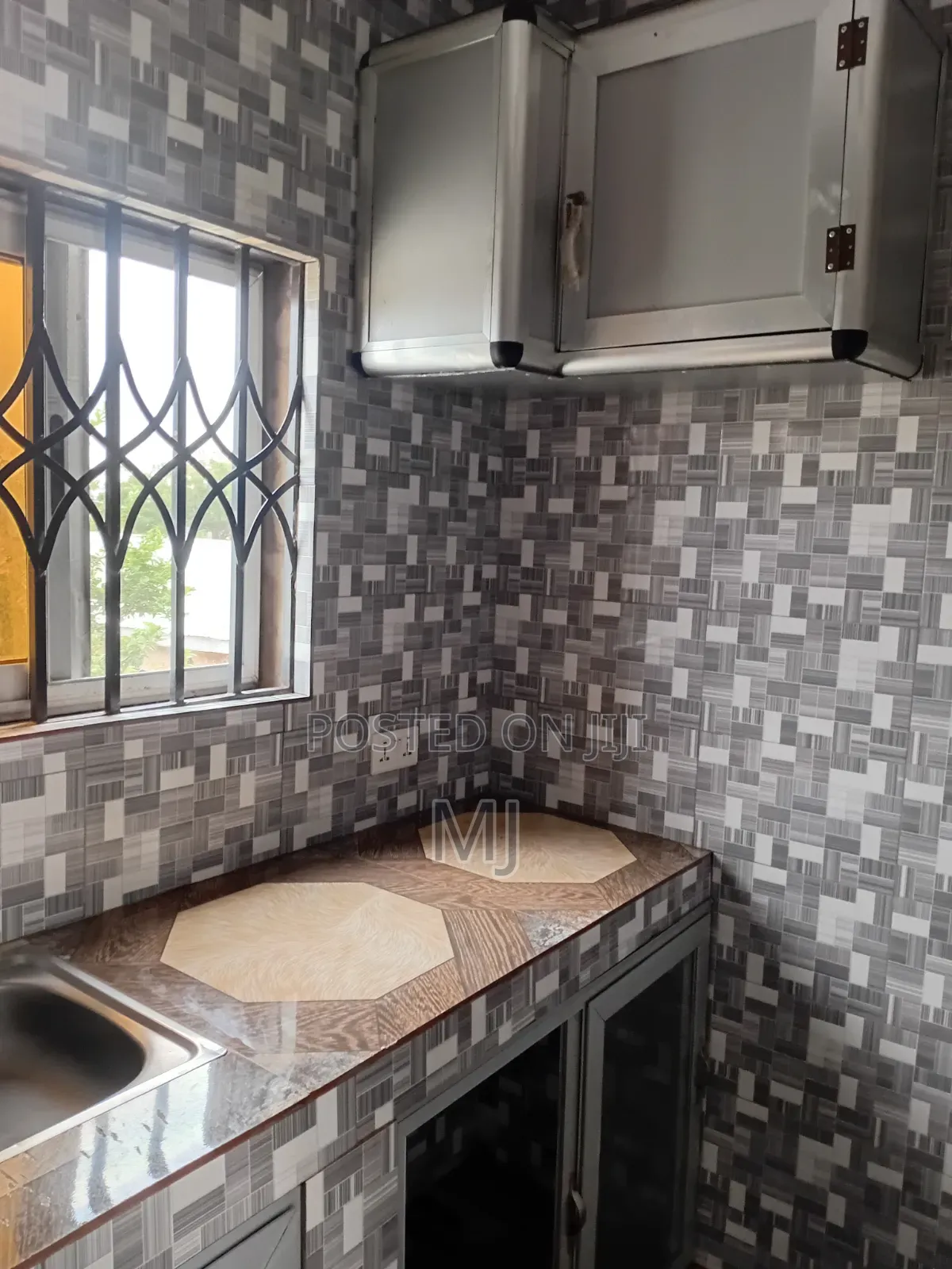 1bdrm Apartment in Mje, East Legon for rent