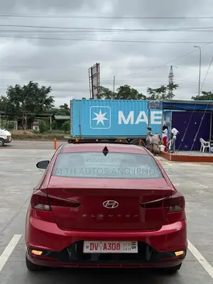 Hyundai Elantra 2020