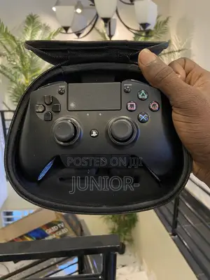 Raxor Blade Gaming Ps4/PC Wire Pad