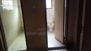 4bdrm Apartment in Don Marcus Estate, Kumasi Metropolitan for rent