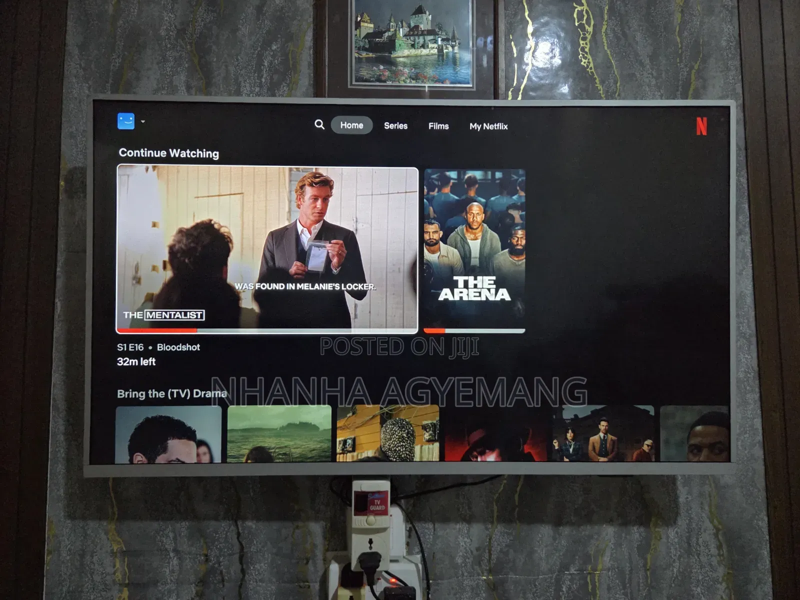 Philips Ambilight Technology, 43-Inches Screen.