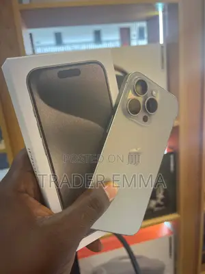 Apple iPhone 15 Pro 128 GB Silver