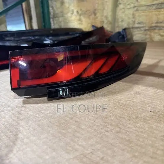 Range Rover Sport 2022-2023-2024-2025 Taillight