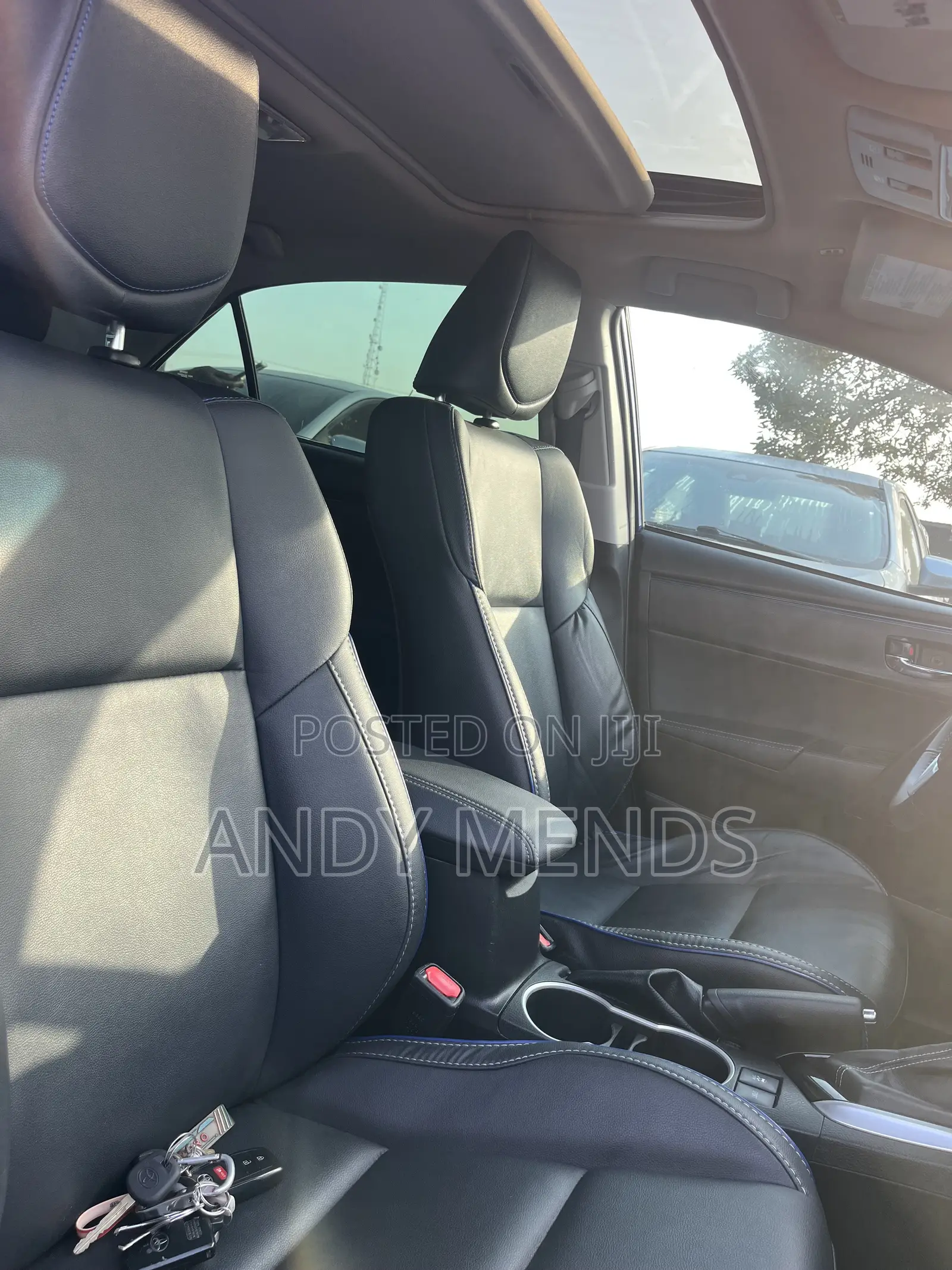 Toyota Corolla XSE 4dr Sedan (1.8L 4cyl CVT) 2017 Blue