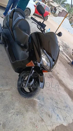 Honda Forza 2004 Blue