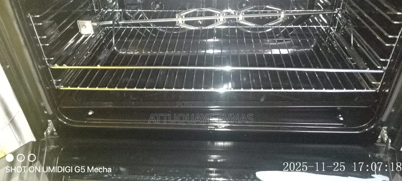 Slightly Use Simfer 5 Burner Standing Cooker, Oven Full, Gas