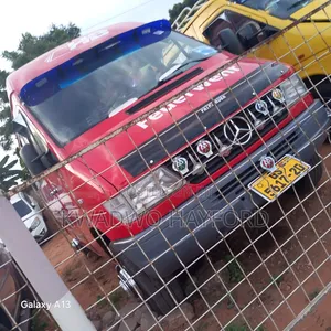 Mercedes-Benz Sprinter 2009 Red