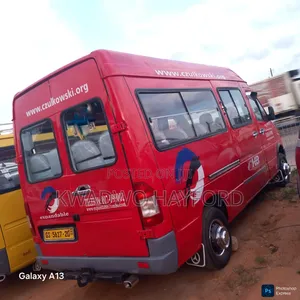 Mercedes-Benz Sprinter 2009 Red